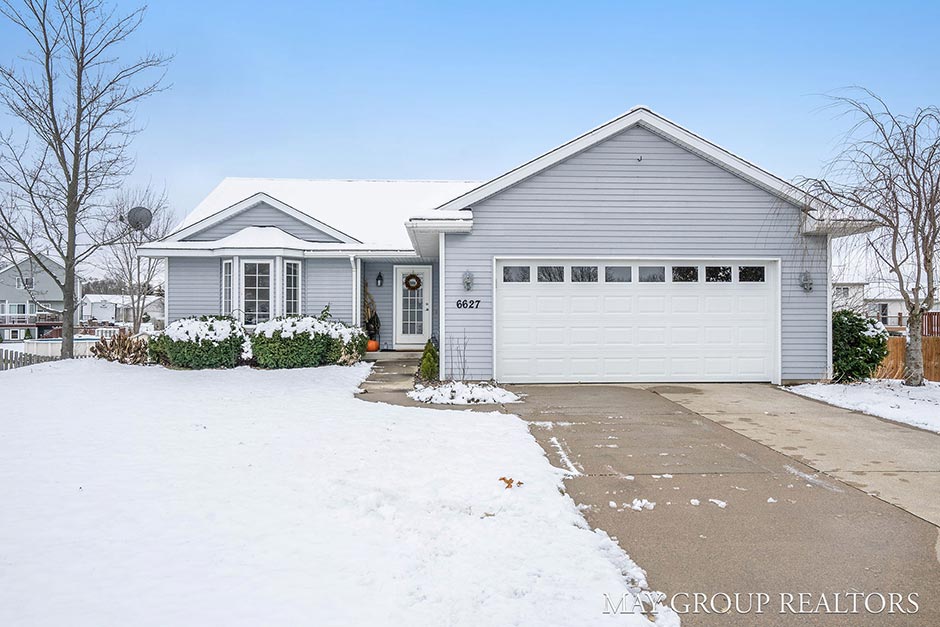 kentwood, mi home front exterior