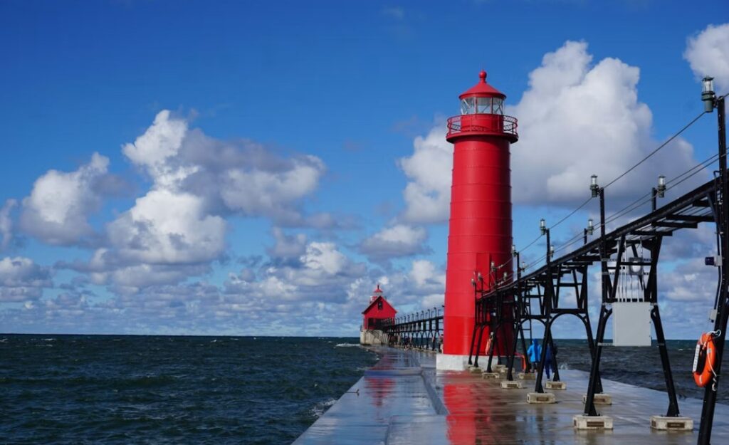grand haven pier